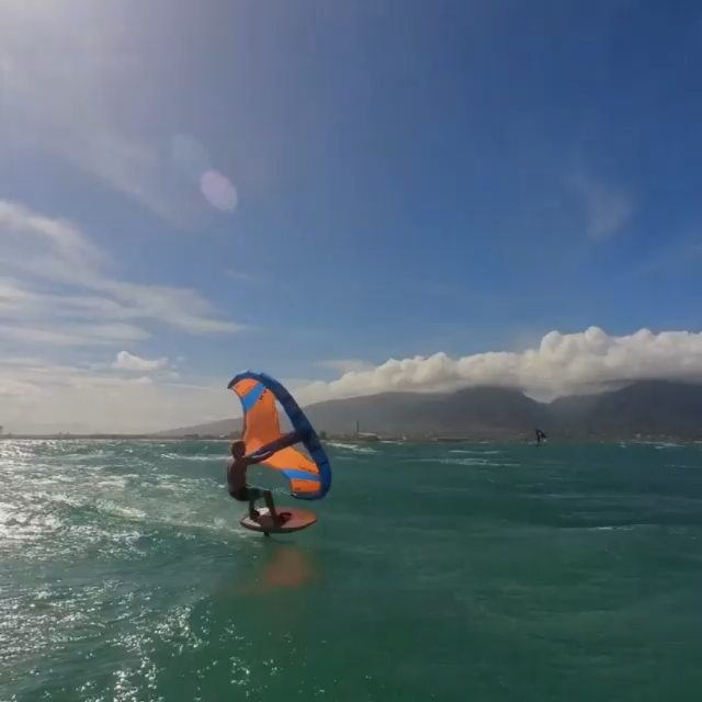 @robbynaishus1111 Testing testing testing… but it’s really hard to call this work! 😁🤙 @naishfoiling @wing_surfer @redbull 🎥JDFollowcam