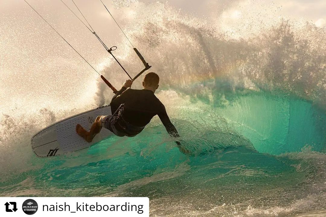 Can you spot the rainbow!?🌈 Rider: @timwalsh__ 8 meter triad + 5.2 skater 
#naishkiteboarding #naish #triad #wave